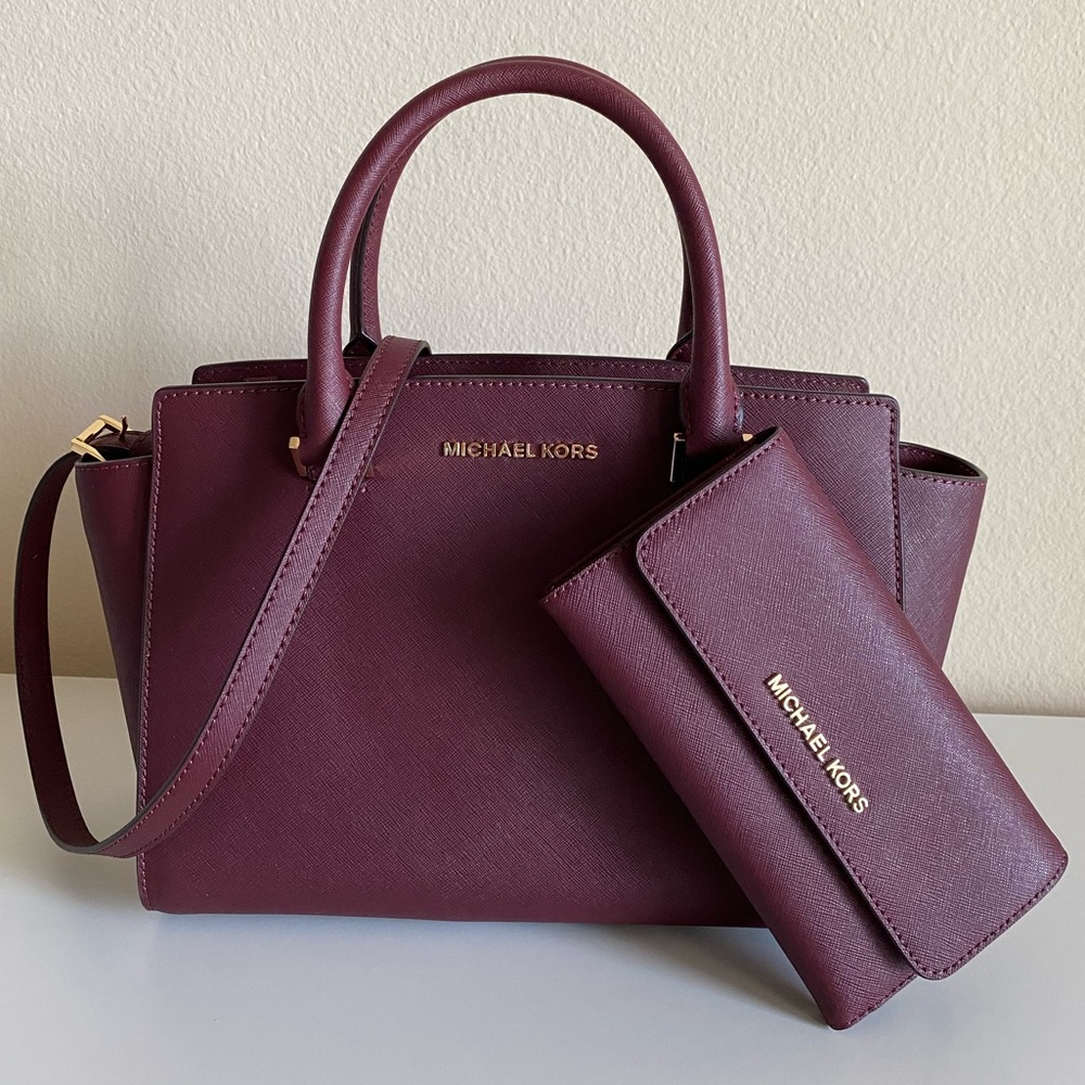 Michael Kors purse and wallet set